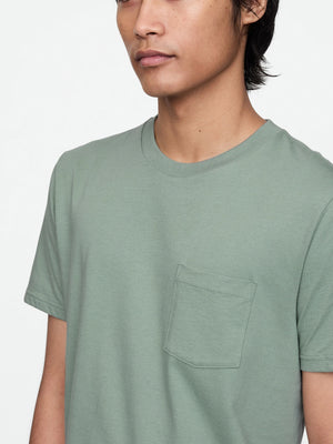 Basic pocket T-shirt